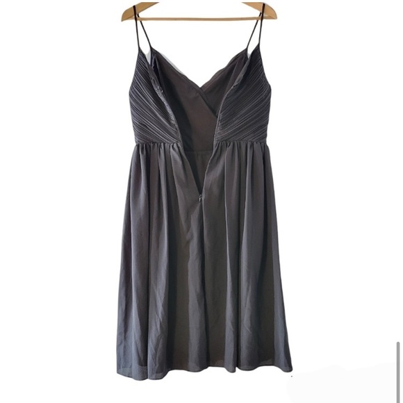 Banana Republic Strappy Crossover V-neckline Pockets Mini Dress Black Size  6. - Picture 9 of 9